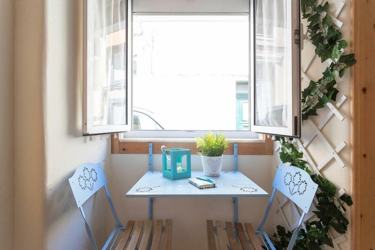 Biti'S Nest Apartment Lisbon Bagian luar foto