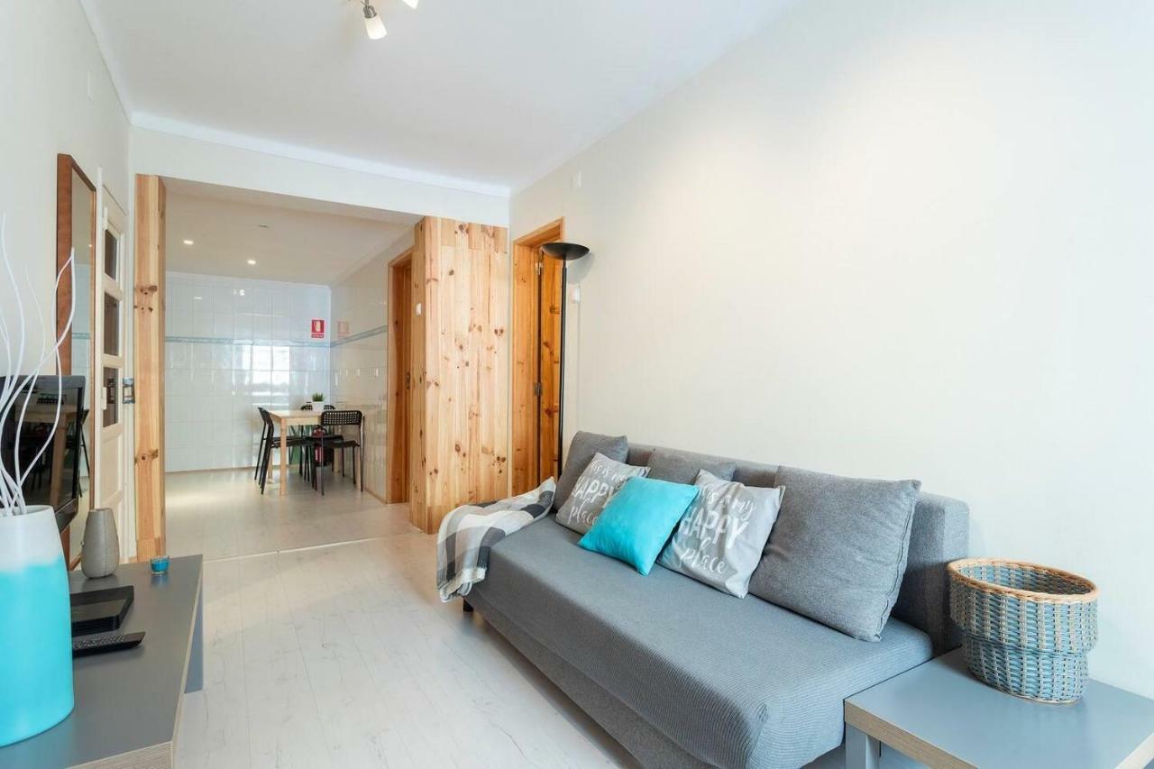 Biti'S Nest Apartment Lisbon Bagian luar foto