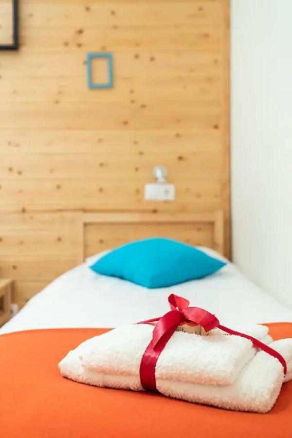 Biti'S Nest Apartment Lisbon Bagian luar foto